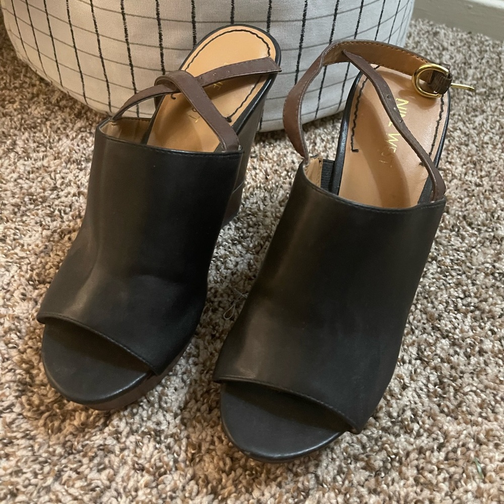 Nine West peep toe Wedge